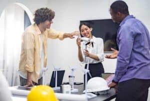 Jobs in Dubai without a university