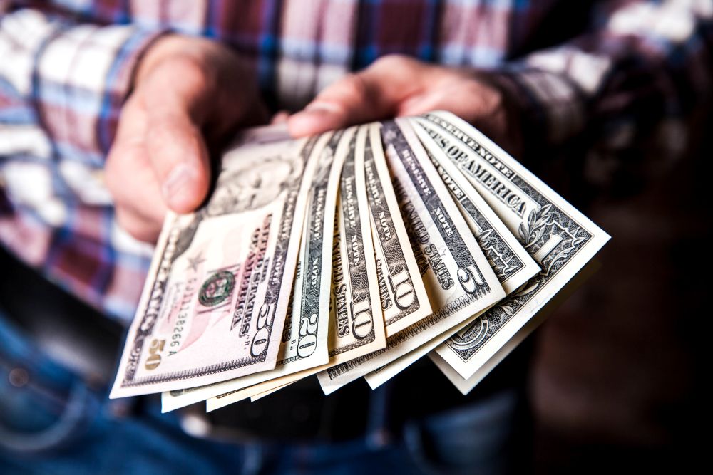 Make Money in Dubai