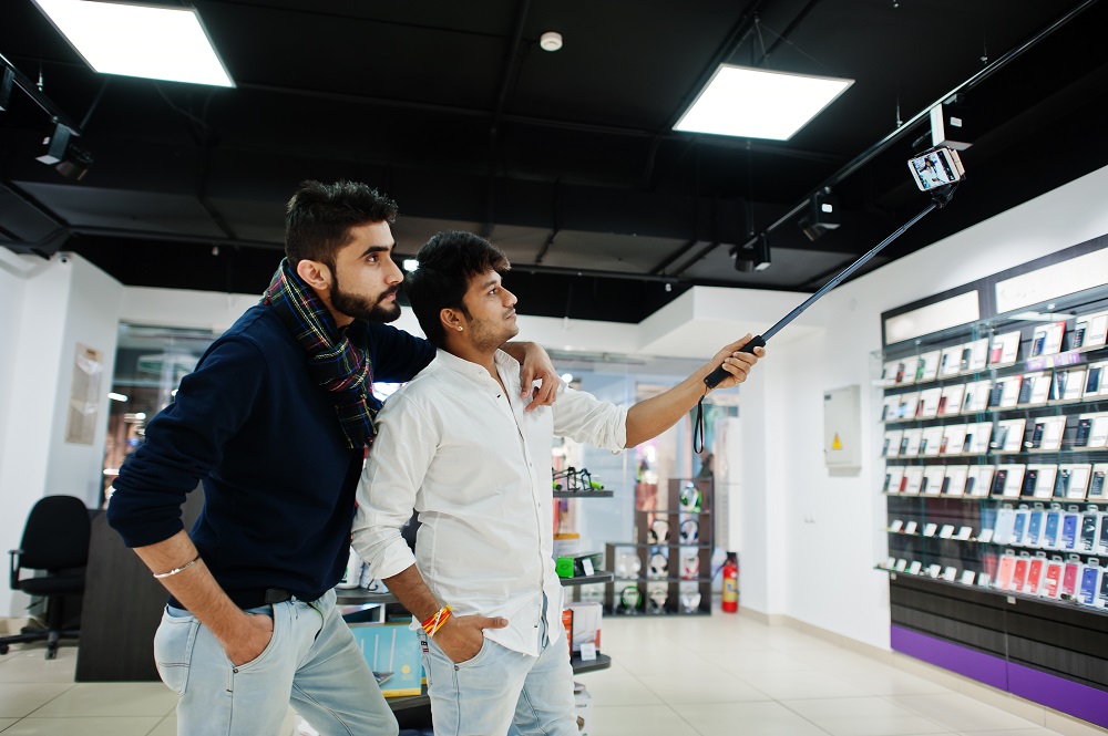 Phone Price in UAE