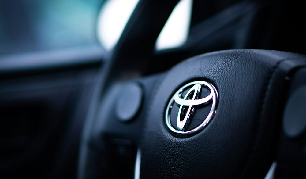 Buy Toyota Car in Dubai