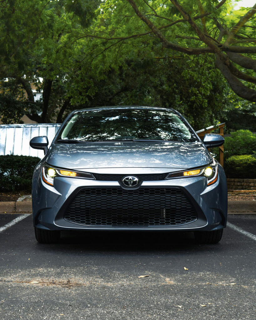 Buy Toyota Car in Dubai